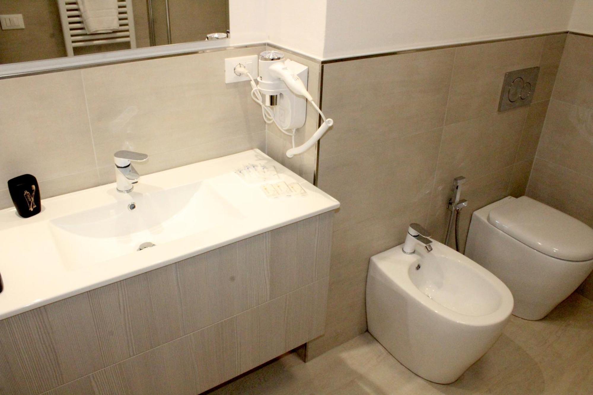 La Suite Rooms & Apartments Bologna Værelse billede